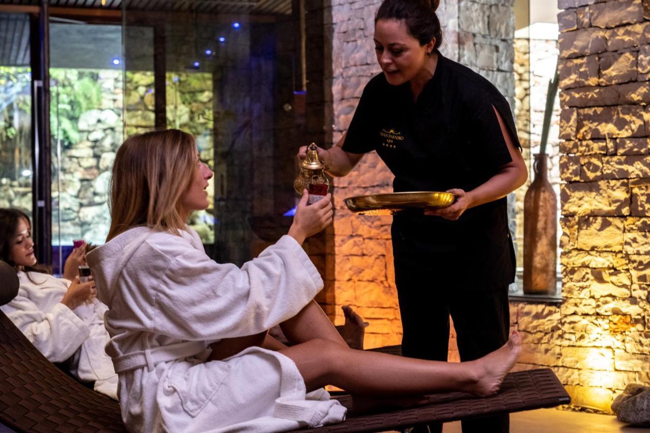 Gran Paradiso Hotel Spa ซานโจวานนี โรตอนโด ภายนอก รูปภาพ
